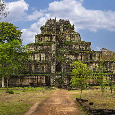 PRASAT THOM