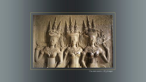 42-V28-97-Angkor-Vat-Devatas