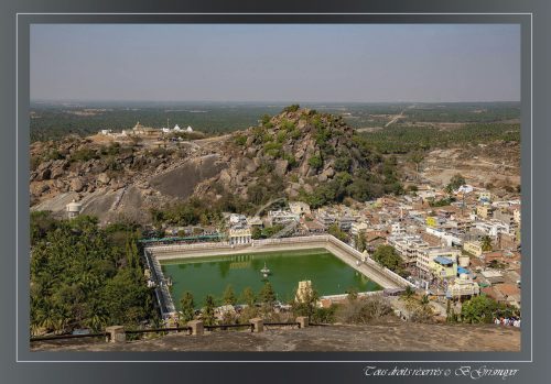 Bahubali - Pélerinage Jaïn