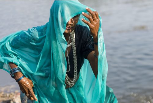 Femme-apres-ses-ablutions
