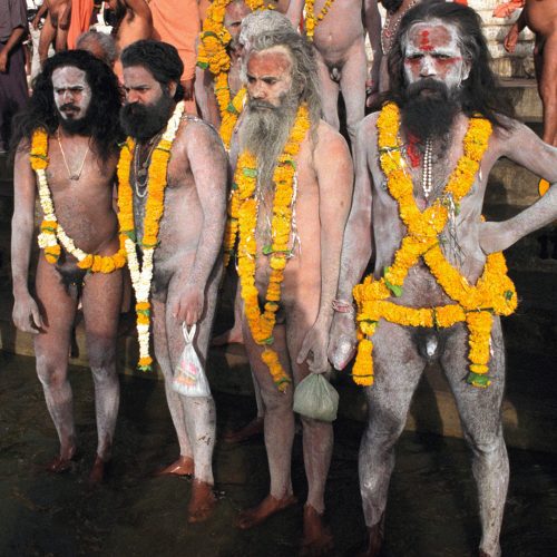 Sadhus-Naga-Collier