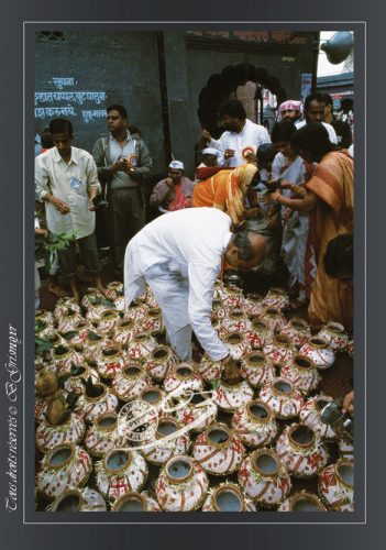 063-KUMBH-MELA