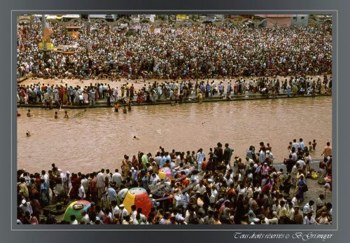 176B-KUMBH-MELA