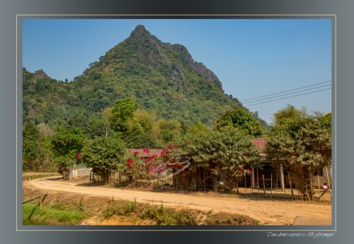 153-VANG-VIENG