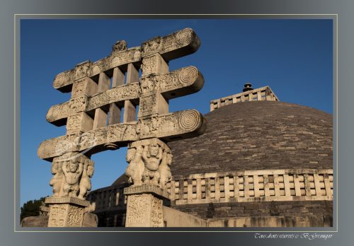 025-STUPA-N°1TORANA-SANCHI