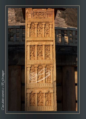 162-Torana-Est-SANCHI-Les-six-cieux-inferieurs-des-dieux