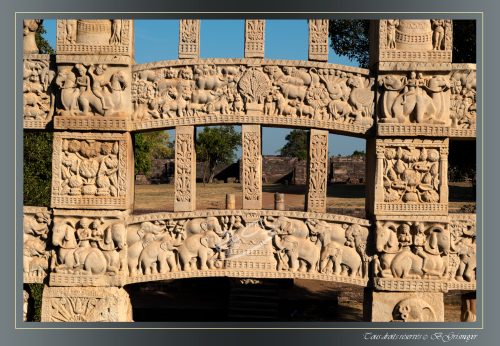 175-DETAILS-TORANAS-EST-SANCHI