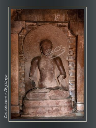 219-STATUTS-DE-BOUDDHA-SANCHI