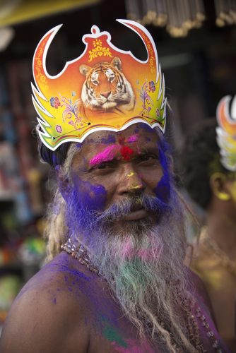 Pélerin avec un diadème d'Ayappa